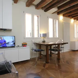 Apartamento Salute-accademia