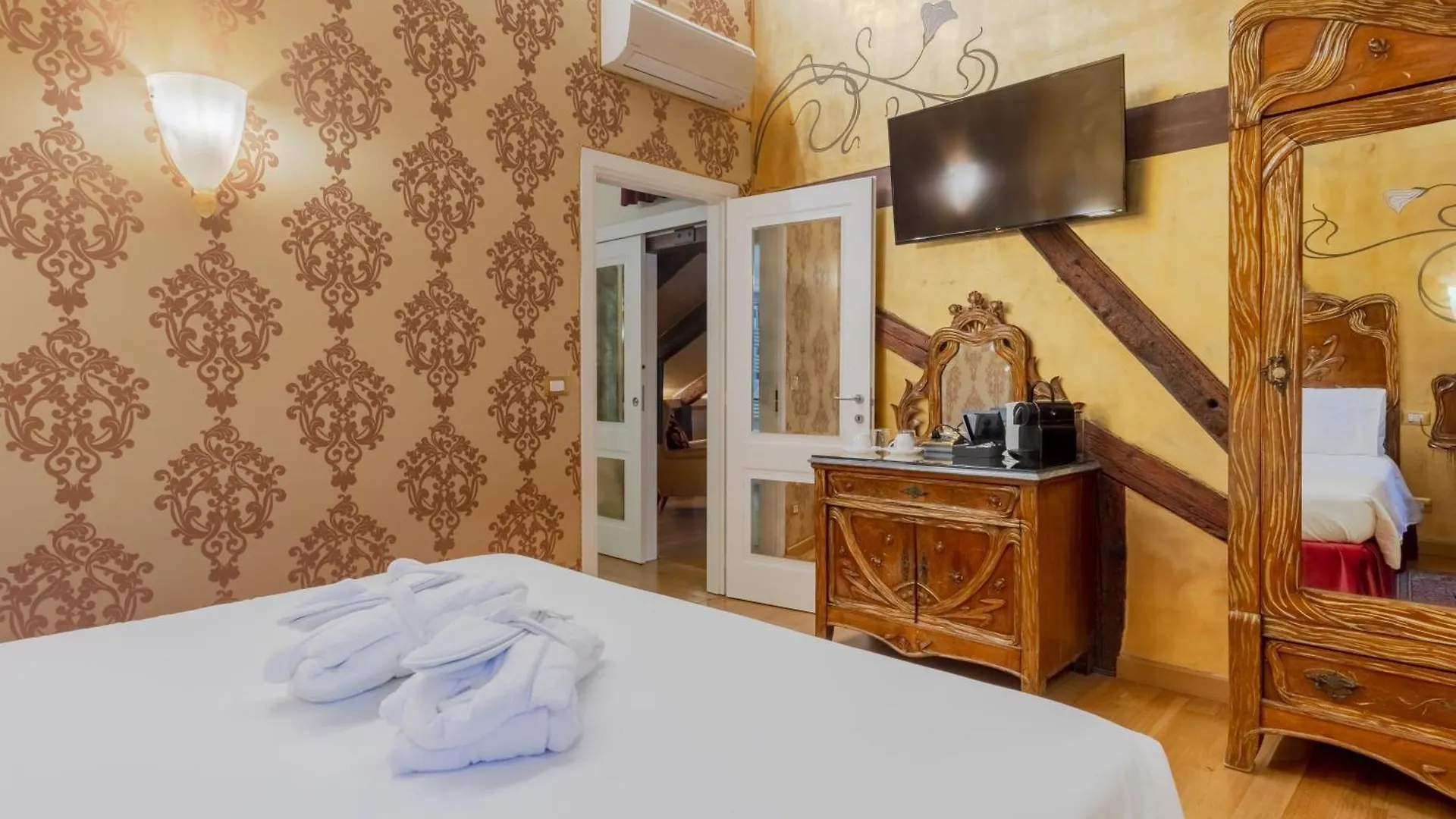 Ca Dell'Arte Bed & Breakfast Venice