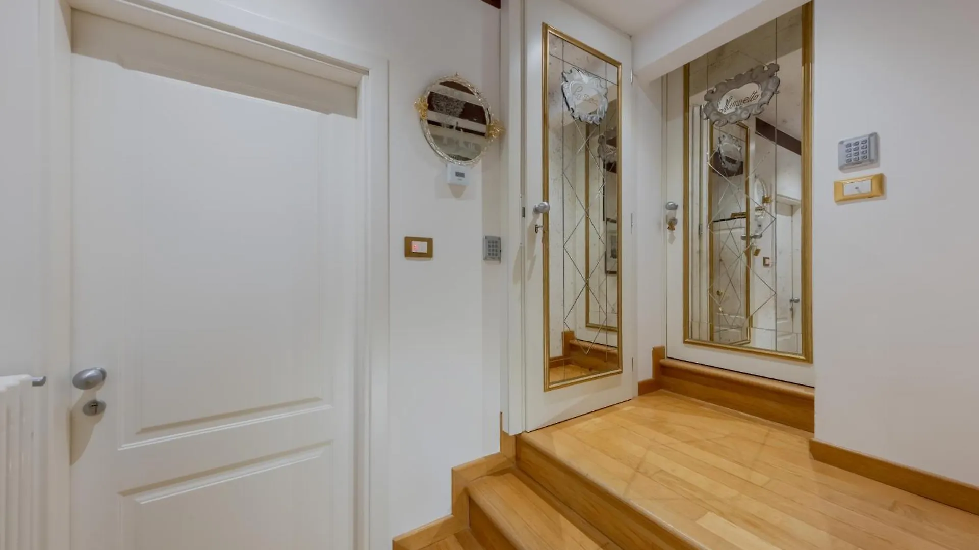 Ca Dell'Arte Bed & Breakfast Venice 3*,  Italy